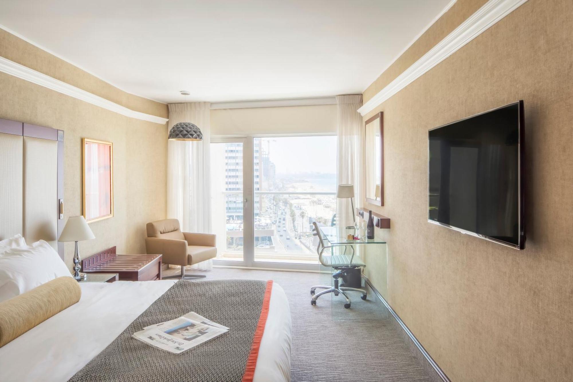 Renaissance Tel Aviv Hotel Luaran gambar