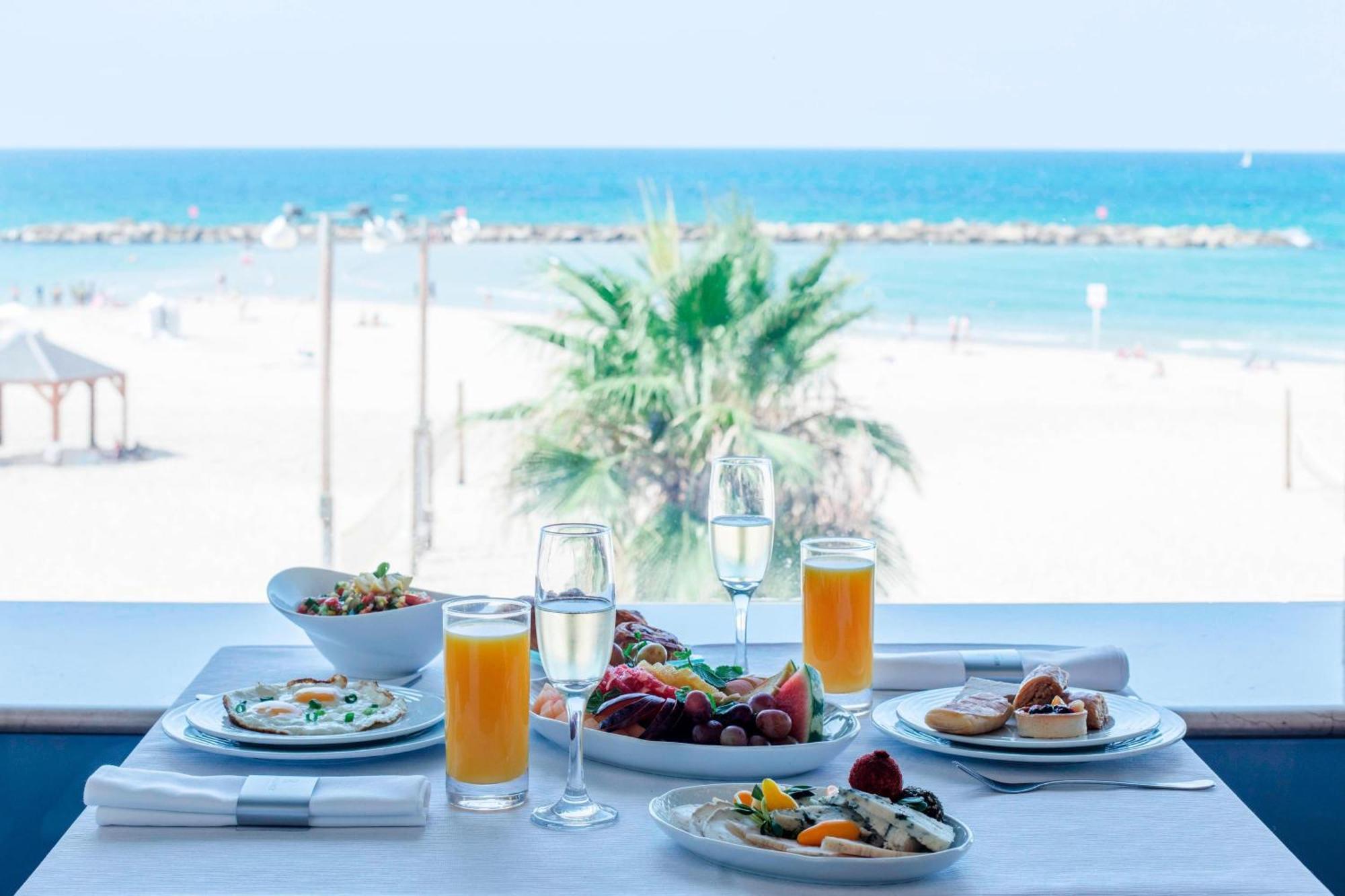 Renaissance Tel Aviv Hotel Luaran gambar