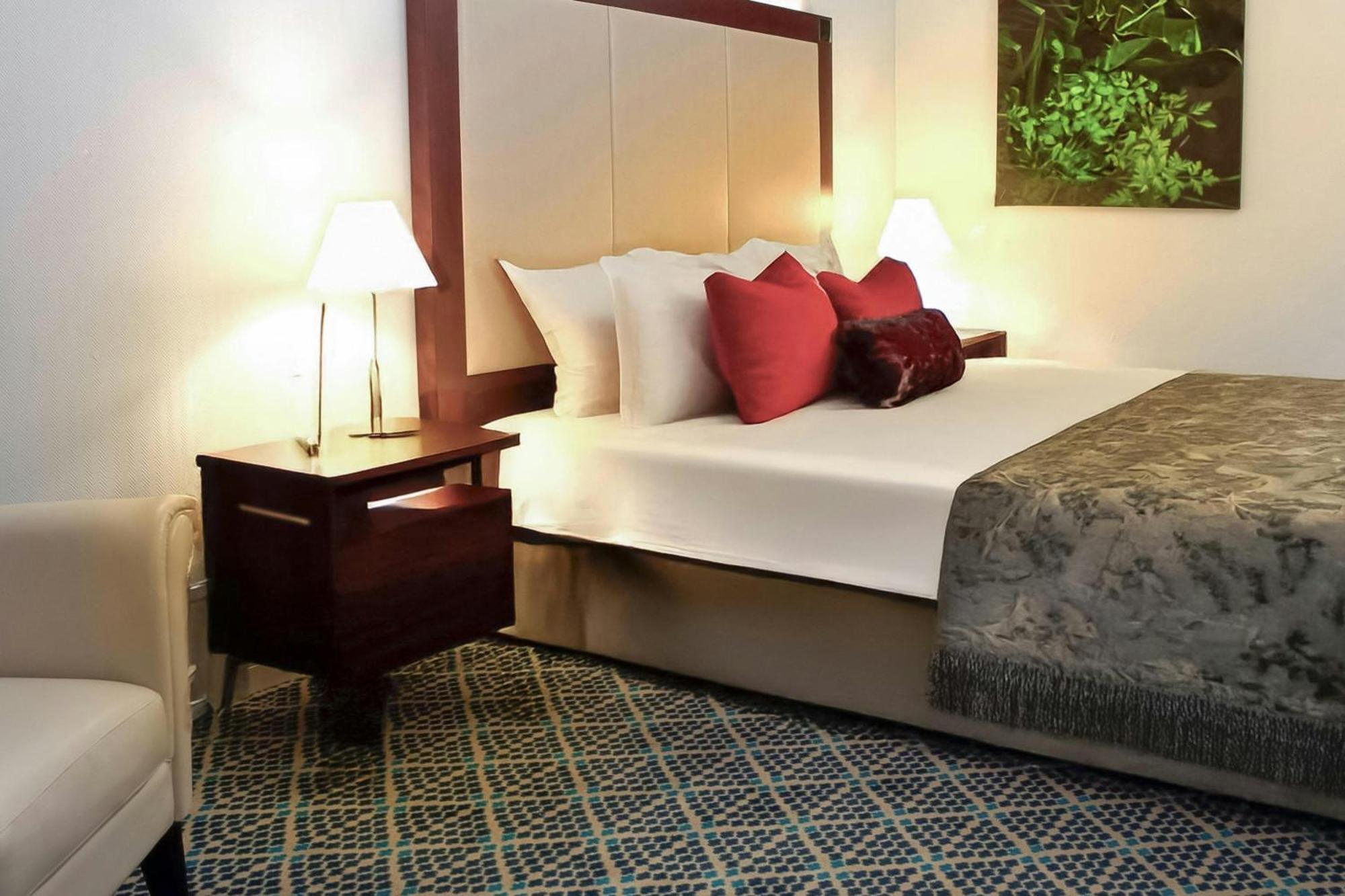 Renaissance Tel Aviv Hotel Luaran gambar