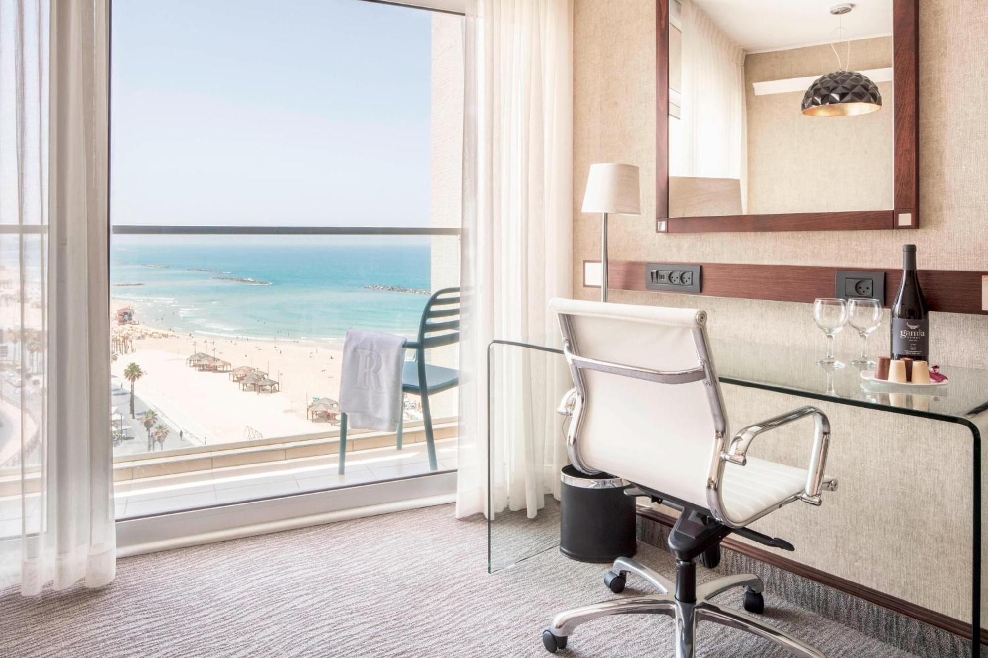 Renaissance Tel Aviv Hotel Luaran gambar