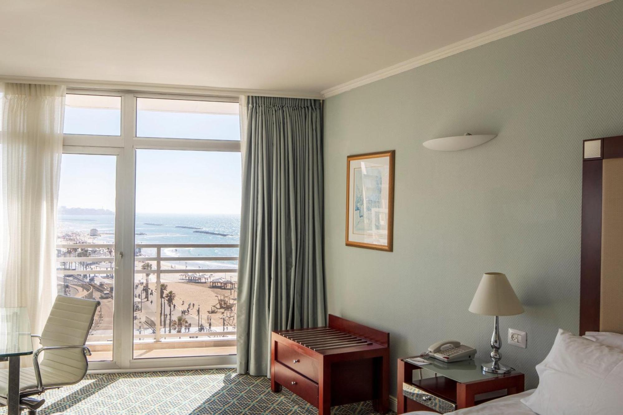 Renaissance Tel Aviv Hotel Luaran gambar