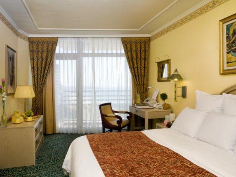 Renaissance Tel Aviv Hotel Bilik gambar
